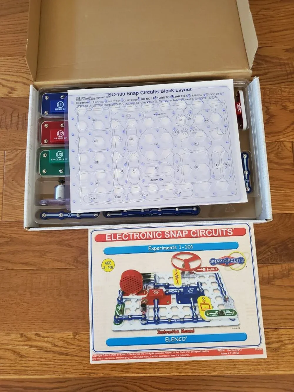 Elenco Snap Circuits Jr. | Build Over 100 Exciting Projects | Ages 8 - 108